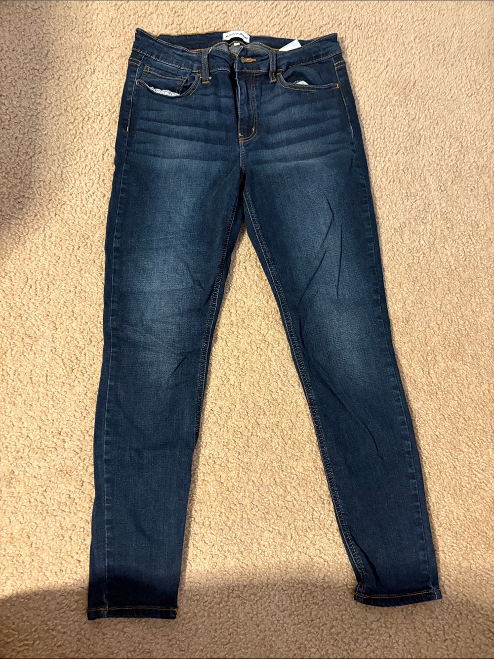 Studio Blue Women's Dark Indigo Skinny Jeans with Stretch